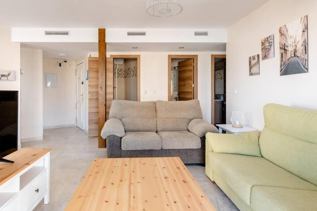 Ferienwohnung Amplio Con Vistas Al Mar Y Piscina En Benalmádena Exterior foto